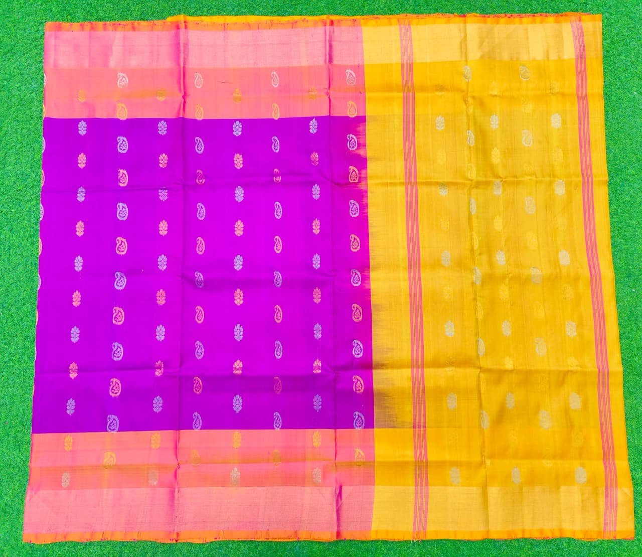 uppada pattu silk saree with bhutas | simple pallu | classic handloom saree | pink purple saree with plain contrast blouse uppada pattu silk saree with bhutas | simple pallu | classic handloom saree | pink purple saree with plain contrast blouse